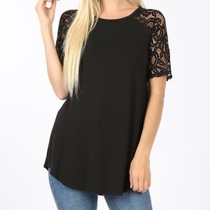 Zenana Premium shirt with lace sleeves